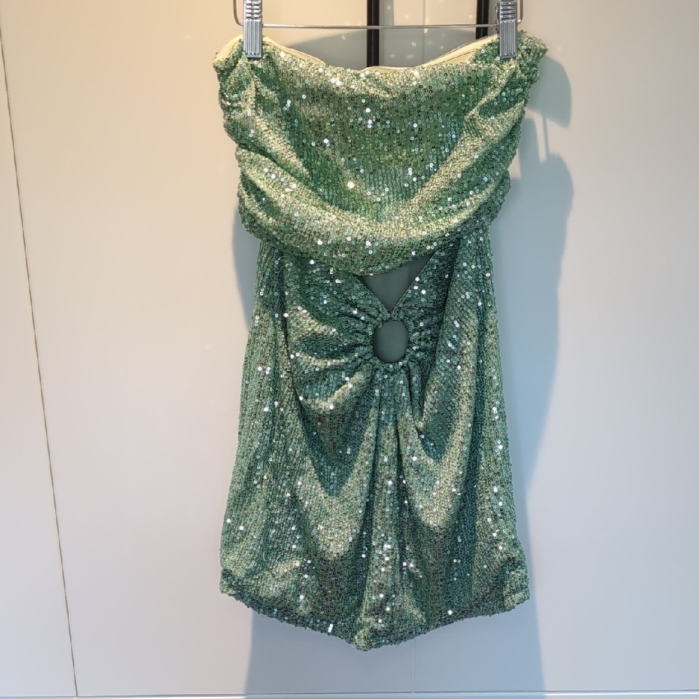 Lucy in the Sky Latica Sequin Strapless Mini Dress in Green - Picture 5 of 5